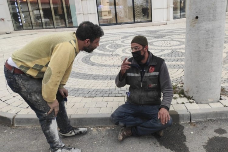 Bursa'da fenalaşan kağıt toplayıcısı ikna olmadı