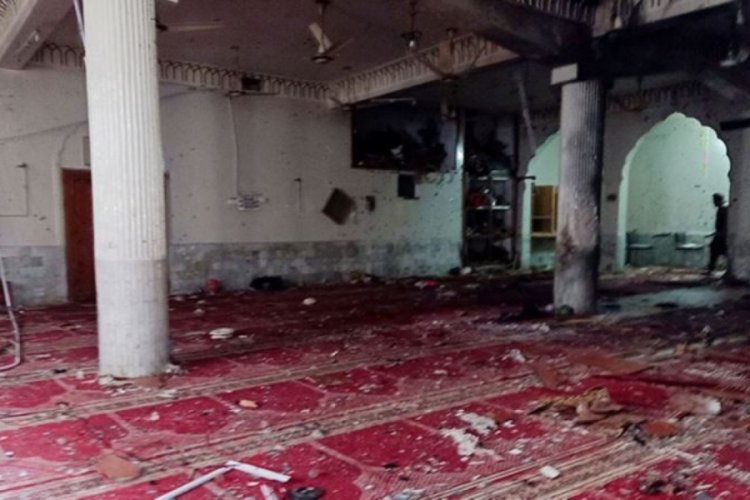 Pakistan'da bombalı saldırı: &Ccedil;ok sayıda kişi &ouml;ld&uuml;!