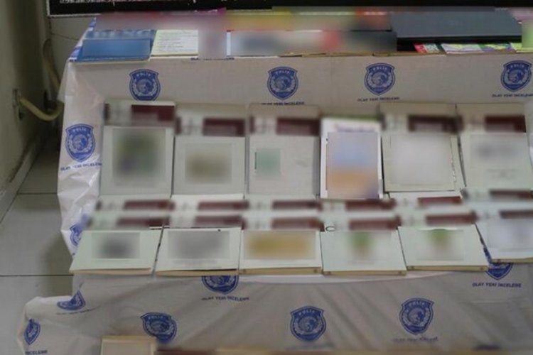 5 ilde PKK/KCK operasyonu: 14 g&ouml;zaltı