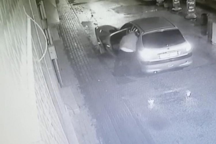 Bursa'da r&ouml;gar kapaklarını &ccedil;aldı