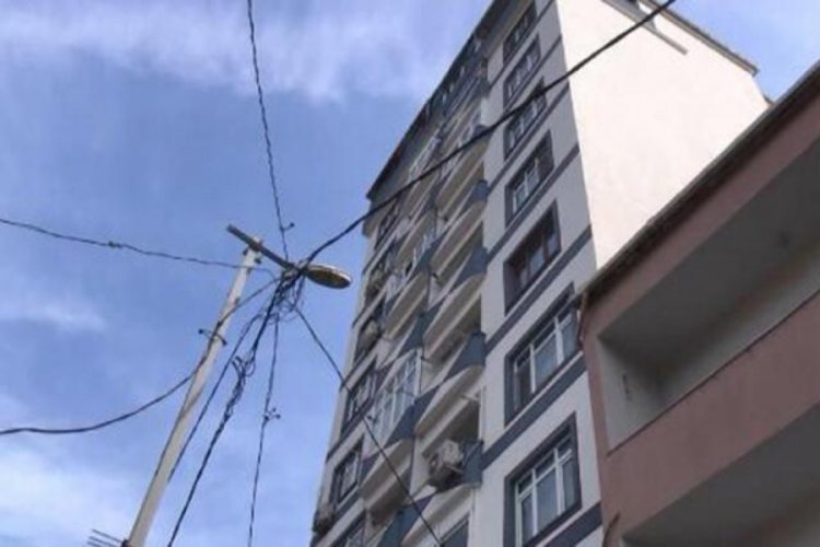 10'uncu kattan d&uuml;şen kadın hayatını kaybetti