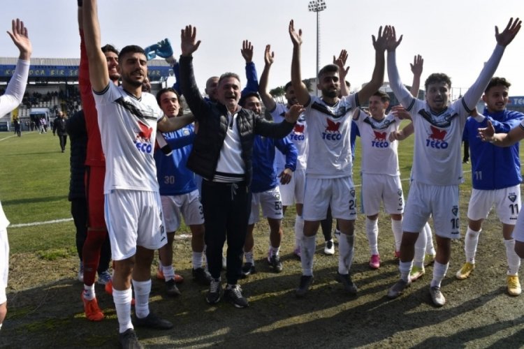 TECO Karacabey Belediyespor deplasmandan galibiyet istiyor