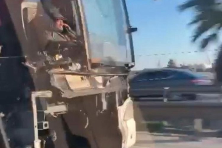 Parampar&ccedil;a otob&uuml;s&uuml;yle trafiğe &ccedil;ıkan umursamaz s&uuml;r&uuml;c&uuml;ye ceza