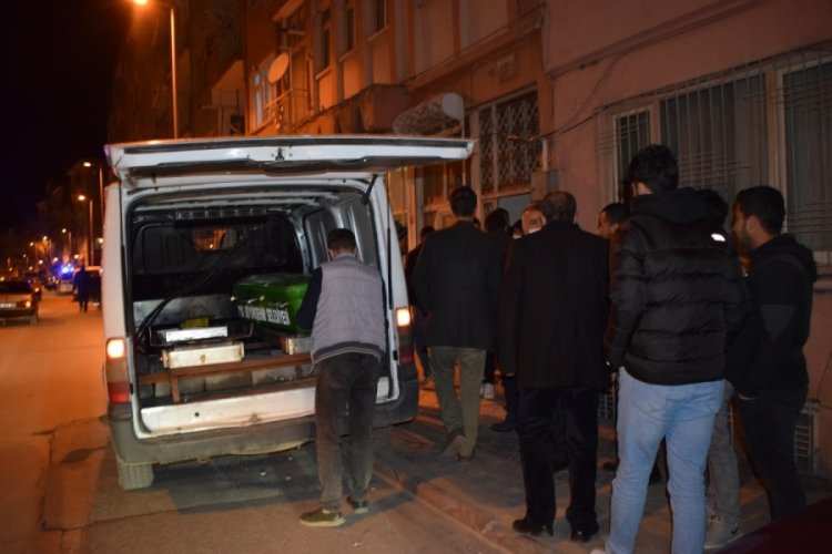 24 yaşındaki gen&ccedil; doğalgaz borusuna asılı bulundu
