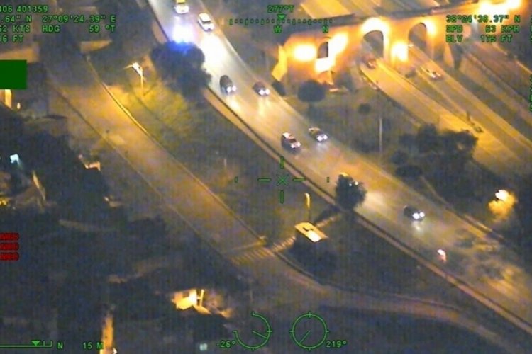 İzmir'de hava destekli operasyon: 26 g&ouml;zaltı
