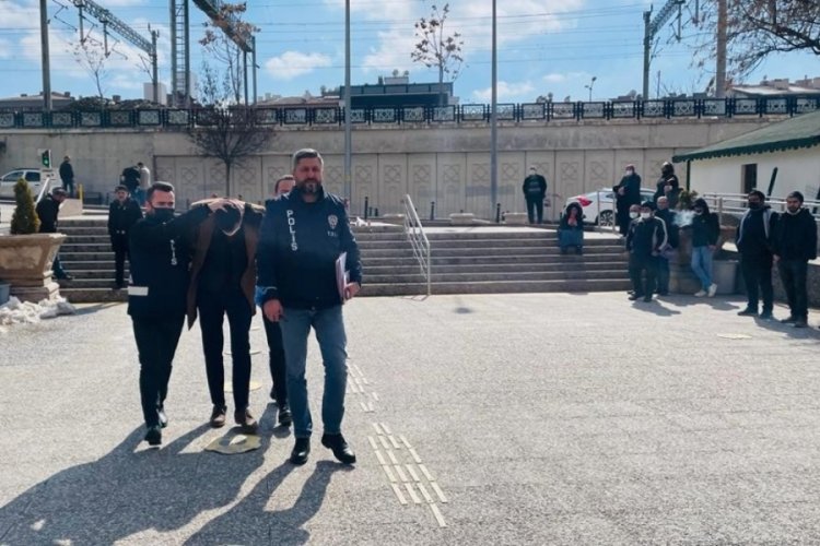 &Ccedil;eki&ccedil;li saldırgan adliyede