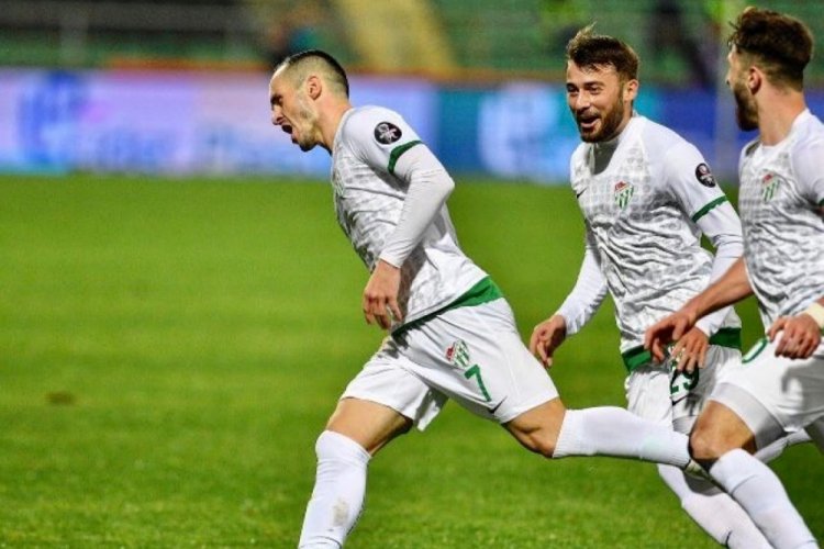 G&ouml;ster artık kendini Bursaspor