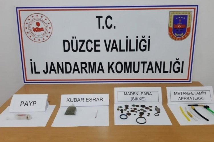 Hem uyuşturucu hem tarihi eserler bulundu