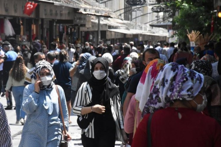 O ilde toplu taşıma ve m&uuml;zeler kadınlara &uuml;cretsiz olacak
