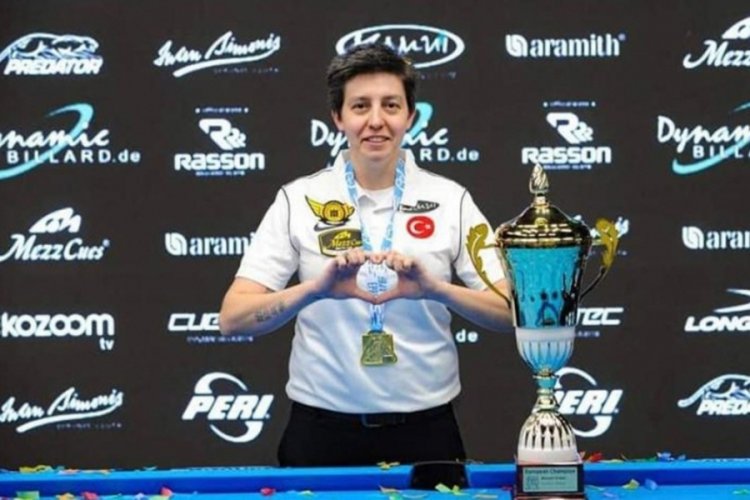 Eyl&uuml;l Kibaroğlu, kadınlar Avrupa 10 top şampiyonu oldu