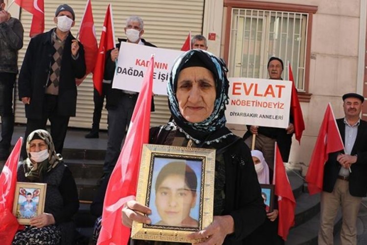 Evlat n&ouml;betindeki anne: 9 senedir Kadınlar G&uuml;n&uuml; kutlamıyorum