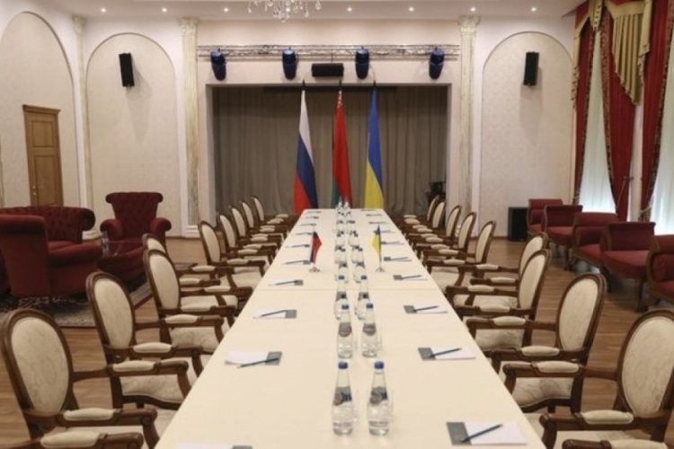 Ukrayna-Rusya m&uuml;zakere g&ouml;r&uuml;şmelerinin saati 17.00 olarak a&ccedil;ıklandı
