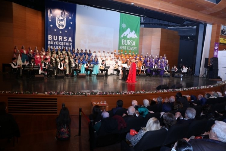 Bursa'da T&uuml;rk D&uuml;nyası ezgileri konuştu
