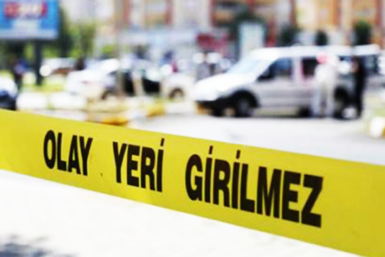 Halk otob&uuml;s&uuml; dehşet sa&ccedil;tı! 3 ara&ccedil; ve bir otob&uuml;se...