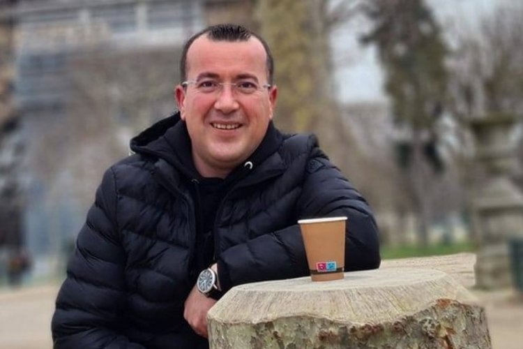Balkondan d&uuml;şen &ouml;ğretmen yaşama tutunamadı