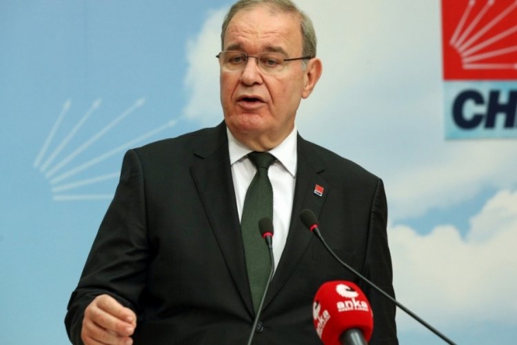 Faik &Ouml;ztrak: Yuvarlak masada &ccedil;atlama olmaz