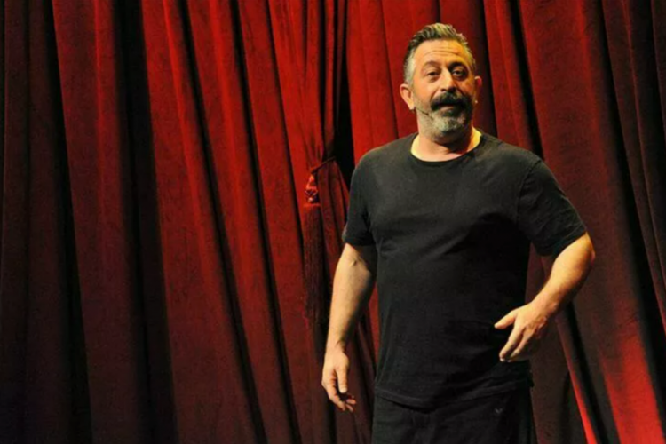 Cem Yılmaz'dan akaryakıt zamlarına karşı ironik paylaşım