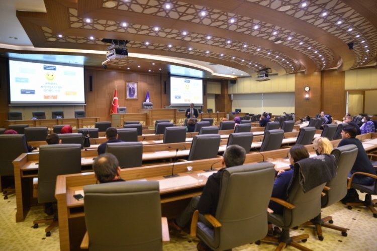 Bursa'da etkili iletişim eğitimi verildi