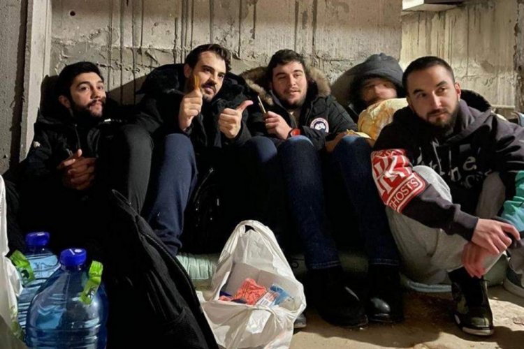 Ukraynalı Velantina Lisovaya, T&uuml;rk &ouml;ğrencileri sığınağında ağırladı