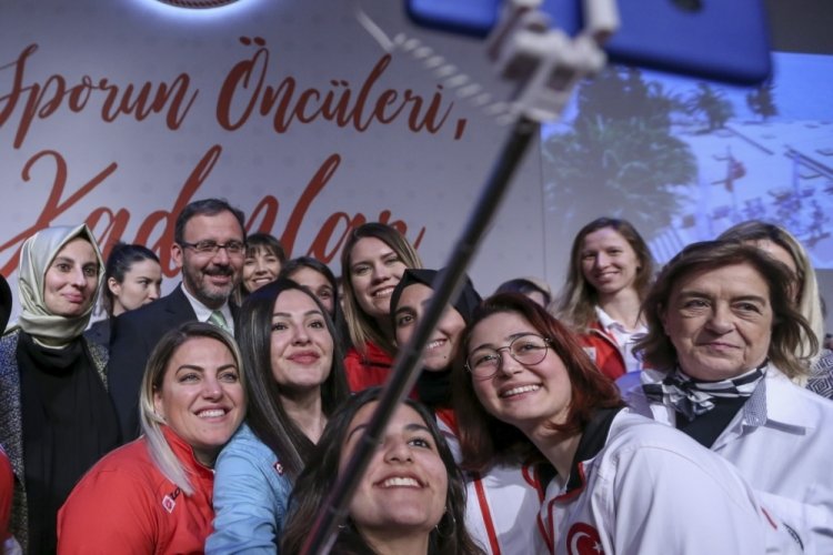 Gen&ccedil;lik ve Spor Bakanlığı'ndan 8 Mart paylaşımı