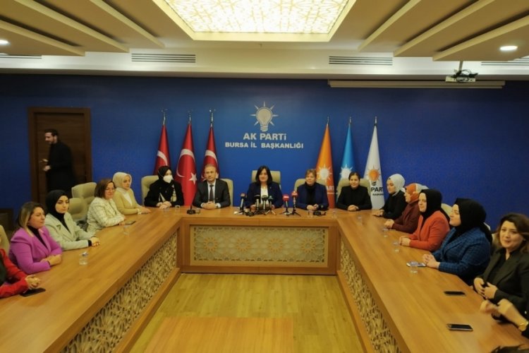 AK Parti İl Kadın Kollarından 8 Mart D&uuml;nya Emek&ccedil;i Kadınlar G&uuml;n&uuml; kutlaması