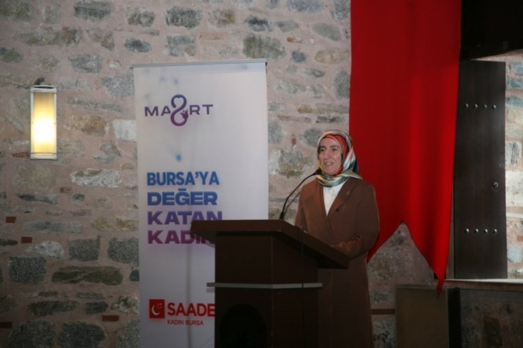 Bursa'ya değer katan kadınlar &ouml;d&uuml;llerini aldı