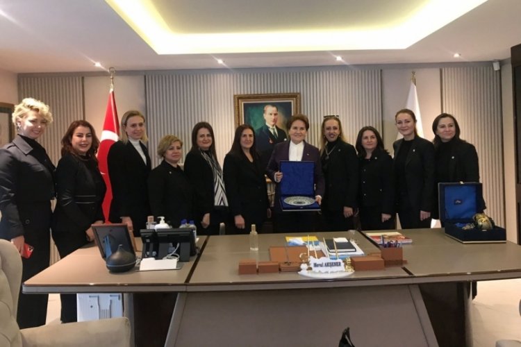 İYİ Parti Genel Başkanı Akşener'den Bursa'ya kadınlar g&uuml;n&uuml; mesajı (&Ouml;ZEL HABER)