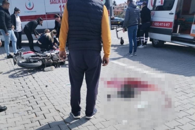 Marmaris'te trafik kazası:1 bir &ouml;l&uuml;, 1 yaralı