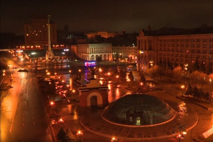 Ukrayna'nın başkenti Kiev'de yeniden siren sesleri yankılandı