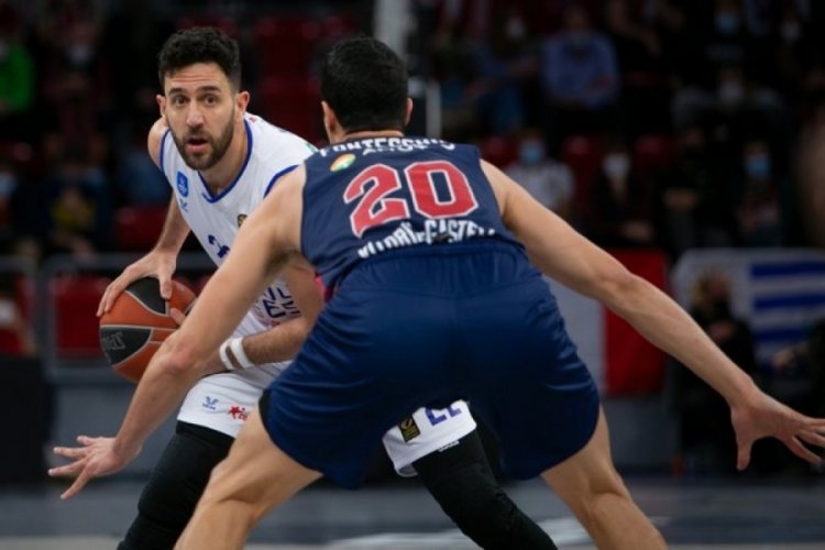 Anadolu Efes, Bitci Baskonia'ya yenildi