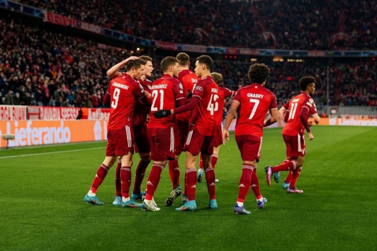 Bayern M&uuml;nih &ccedil;eyrek finalde