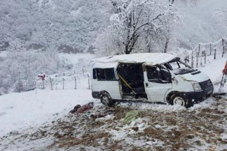 Samsun'da &ouml;ğrenci servisi kaza yaptı!
