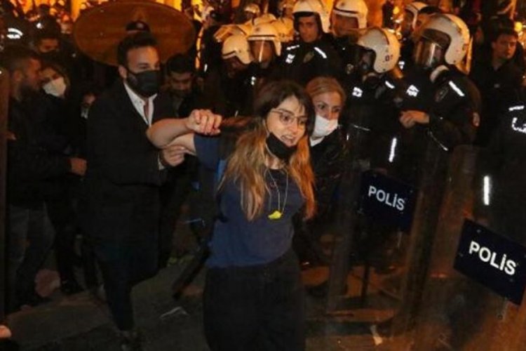 Antalya'da 8 Mart'ta tutuklanan 30 kadın serbest