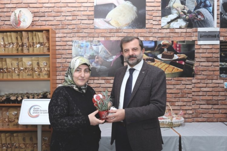 Bursa'da Başkan Işık'tan Kadınlar G&uuml;n&uuml; a&ccedil;ıklaması