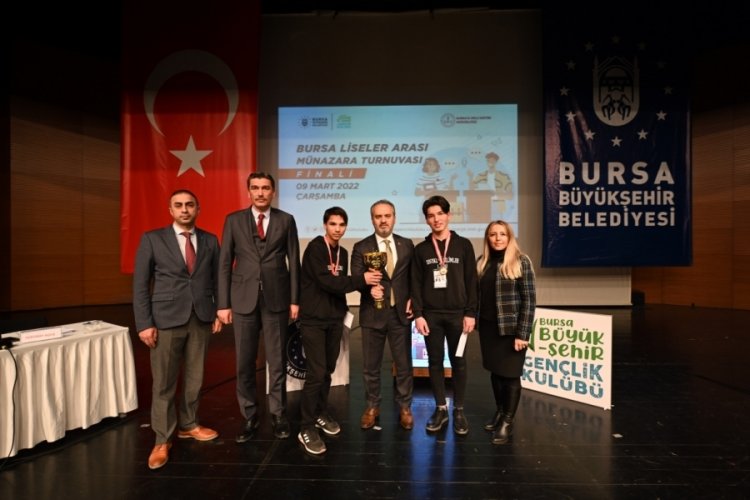 Bursa Liselerarası M&uuml;nazara Turnuvası'nın şampiyonu belirlendi