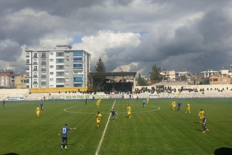 Bursa Yıldırımspor, Osmaniye'den 1 puanla d&ouml;n&uuml;yor