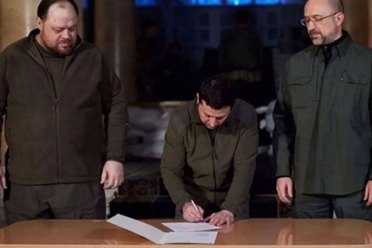 Zelenski kritik karara imza attı