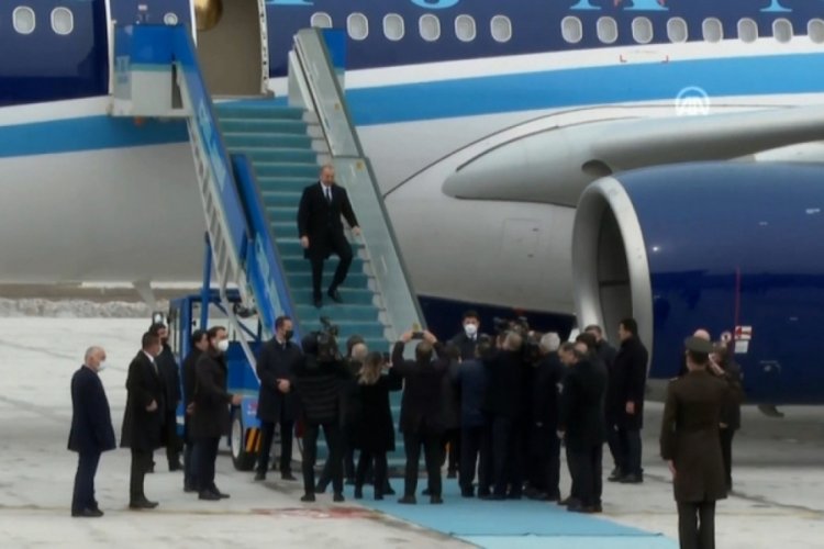 Azerbaycan Cumhurbaşkanı Aliyev Ankara'ya geldi