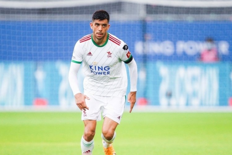Bel&ccedil;ikalı futbolseverler Cenk &Ouml;zkacar'a 'T&uuml;rk sigorta' lakabını taktı