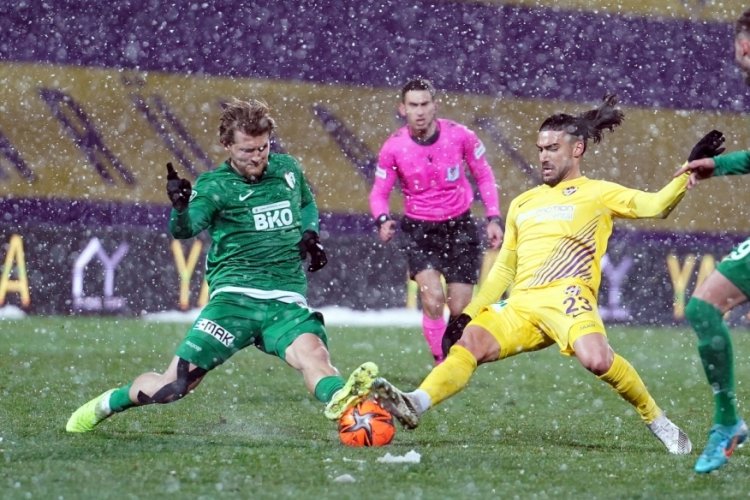 Bursaspor erteleme ma&ccedil;ını kaybetti