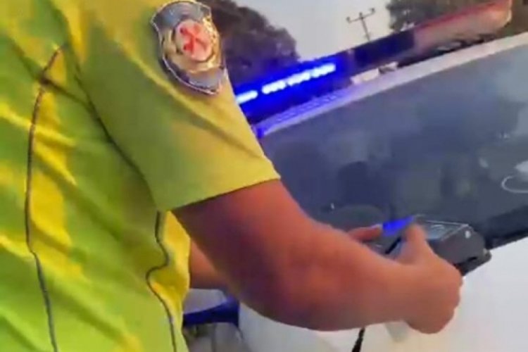 İzmir'de eldiven takmayan trafik polislerinin kestiği ceza iptal edildi