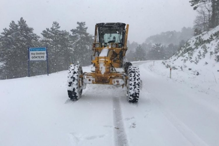 Bursa'da 122 mahalle yolu ulaşıma a&ccedil;ıldı