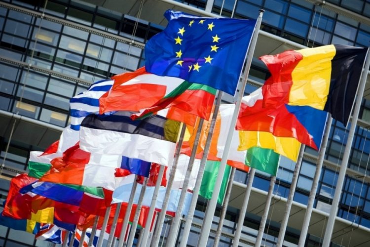 AB'den Ukrayna'ya mali destek!