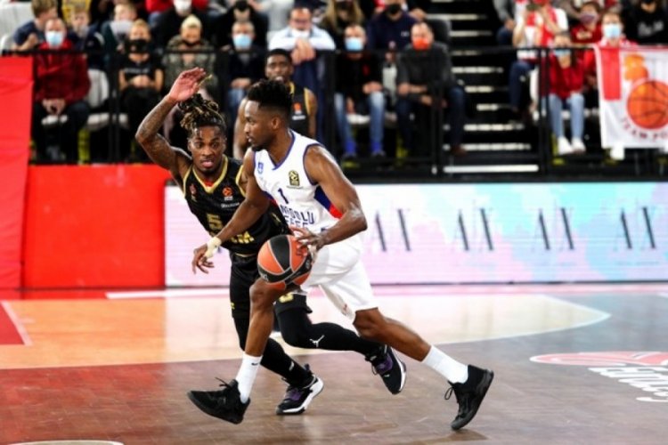 Anadolu Efes, deplasman Monaco'ya yenildi