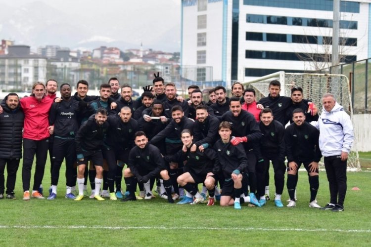 Denizlispor, Mesut Bakkal'la &ccedil;ıkış yakaladı