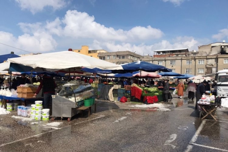 Bursa'da kar pazarları da vurdu (&Ouml;ZEL HABER)