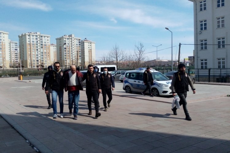&Uuml;vey teyzesini &ouml;ld&uuml;ren zanlı yakalandı