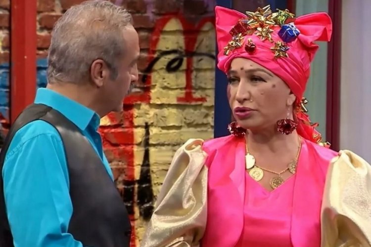 Demet Akbağ geri d&ouml;n&uuml;yor