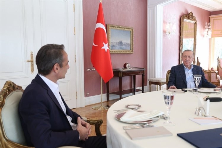 Erdoğan - Mi&ccedil;otakis g&ouml;r&uuml;şmesinin Yunanistan'da yankıları