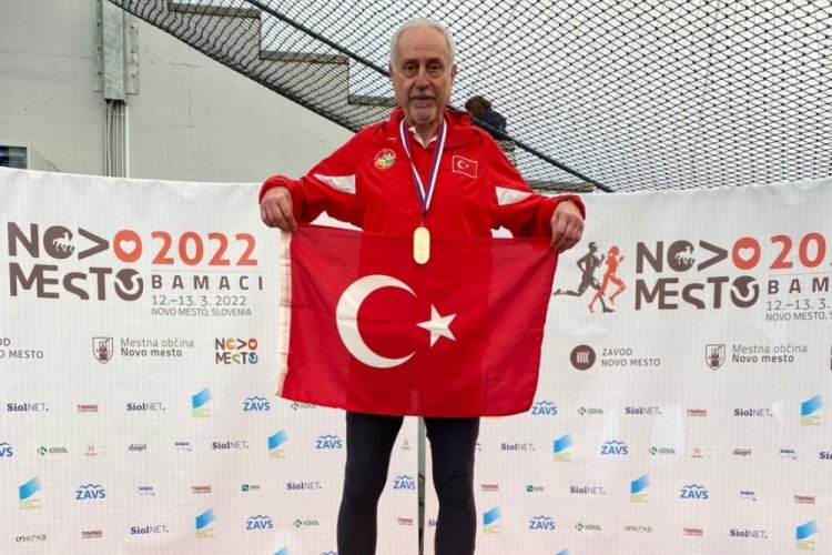 Bursalı atlet birincilik k&uuml;rs&uuml;s&uuml;n&uuml; bırakmıyor